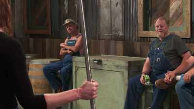 I'm using turkish hazelnuts
and ones from oregon, - Moonshiners: Master Distiller
