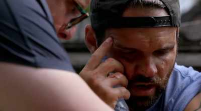 I'm very concerned about the
way my hand feels right now. - Kings of Pain