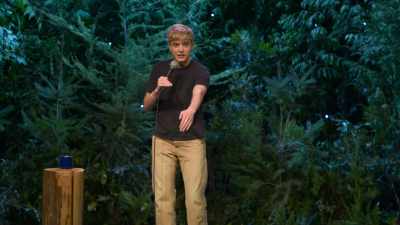 I'm very like… [chuckles] - Mae Martin: SAP