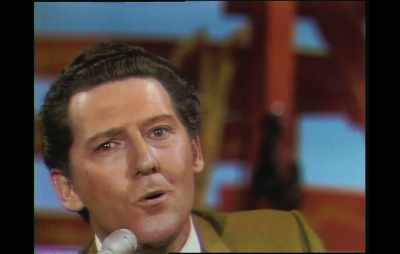 ♪ I'm walkin' the floor
over you ♪ - Jerry Lee Lewis: Trouble in Mind