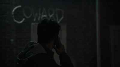 -I'm warning you,
I ain't playing.
- Yes, you are. - Scream: The TV Series
