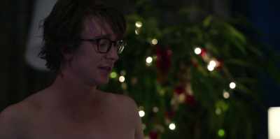 - I'm wearing a towel.
- Then it's Rear Window. - About Fate