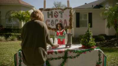 I'm willing to
forgive and forget - A Christmas Karen