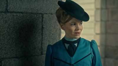 I'M WORKING A MURDER CASE FOR
SCOTLAND YARD AND I NEED YOUR HELP. - Miss Scarlet and the Duke