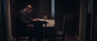 I'm writing cards - Alone in Berlin