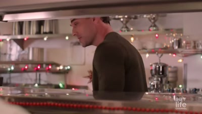 I'm Wyatt, and I see
where she gets her good looks. - A Brush with Christmas