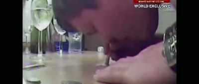 Imaginea cu Ricky Hatton luând cocaină - Hatton