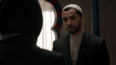 Imam, my name is Carrie Mathison. - Homeland