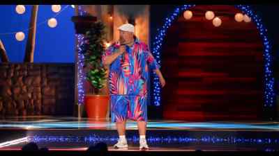 [imitates crashing] - Gabriel Iglesias: Legend of Fluffy