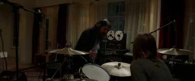 (Imitates drums playing) - Studio 666