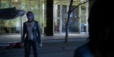 - Impressive. - The Flash