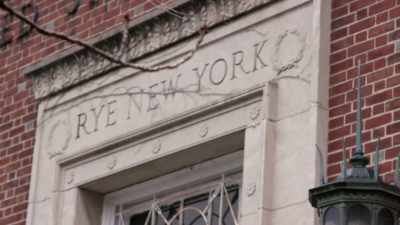 In 1663, timothy knapp
bought the property, - The Holzer Files