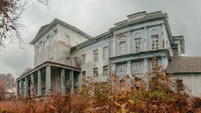 In 1957, just a few days
after the explosion, - An Unknown Compelling Force