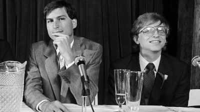 In 1981 Apple invited Microsoft - Tech Billionaires: Bill Gates