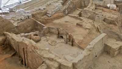 In 1993
he applied to the Turkish authorities - Raiders of the Lost Past with Janina Ramirez