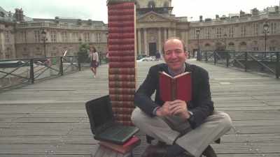 In 1994, having had always
been an avid reader. - Tech Billionaires: Jeff Bezos