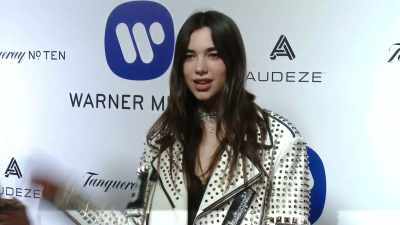 In 2014, Dua Lipa
signed a record deal - Dua Lipa: Elevating