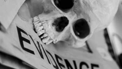 - In a normal cremation setting, - The UnBelievable with Dan Aykroyd