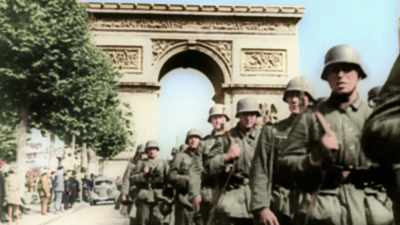 IN A WORLD TORN APART BY WAR,
AMERICA REMAINS UNCOMMITTED. - America in Color
