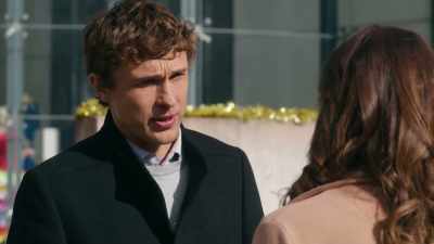 In all seriousness though,
I do like Lizzie for Henry. - Christmas in Notting Hill