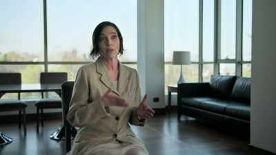 In that article,
I see all of that, - Who is Ghislaine Maxwell?