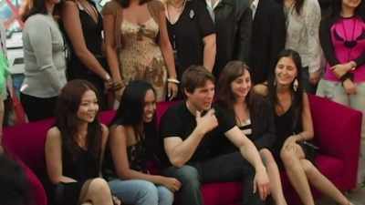 In August, 2005, summing up
the wider public's reaction - Tom Cruise: The Last Movie Star