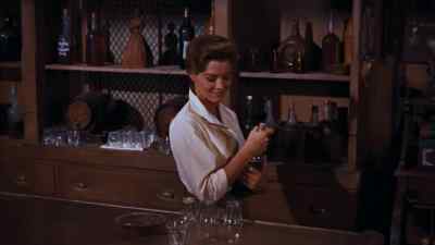 In case you make up your mind I left my door open - Rio Bravo