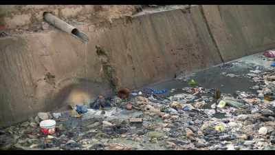 In Dakar, most human waste
pours into canals - Inside Bill's Brain: Decoding Bill Gates