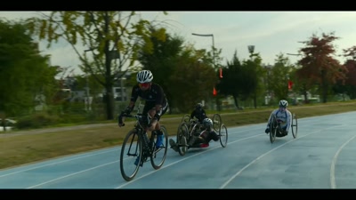 [in Danish] Step on it! - Heart of Invictus