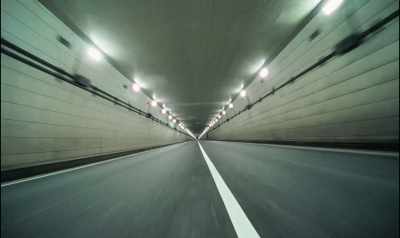 In my dream, I'm speeding
through a tunnel - Vox Lux