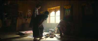 - [in Dzongkha] Greetings!
- Hello, Mr. Benji! - The Monk and the Gun