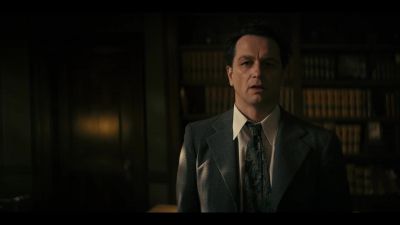 (IN ENGLISH)
I'm-- I'm sorry. I can't. - Perry Mason