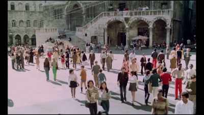 In this film, all the elements
that define - All the Colors of Giallo