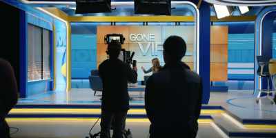 - In five, four, three...
- Over here? - The Morning Show