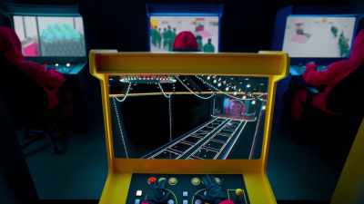 In Glass Bridge, - Squid Game: The Challenge