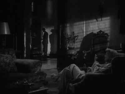 In here, Walter. - Double Indemnity