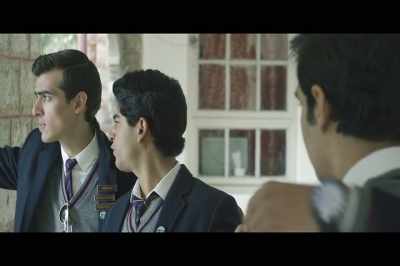 [in Hindi] Oh, look Arjun, - Noblemen