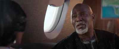 [in Ika] Please allow me
to be engaged to you. - Christmas in Lagos