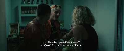 (in inglese) lo cioccolato!
(in inglese) Va bene! - Here Now