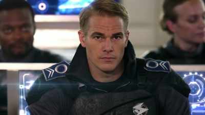 In losing the valuable
alien ship and its cargo of - Space Command Redemption