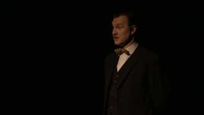 In Lowestoft especially, there's nowt else to do - National Theatre Live: Hangmen