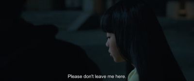 (IN MANDARIN)
Please don't leave me here. - Shang Chi and the Legend of the Ten Rings