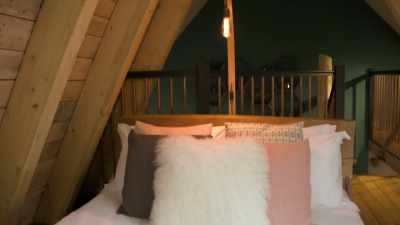 In this nest of a bedroom, - Extraordinary Escapes with Sandi Toksvig