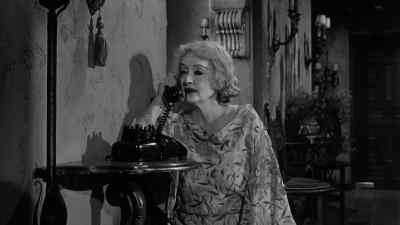 [IN NORMAL VOICE]
Okay, then? - What Ever Happened to Baby Jane?