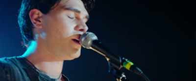 ♪ In only a moment truth was seen ♪ - I Still Believe