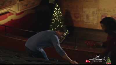 In order to break up the Playhouse - A Majestic Christmas