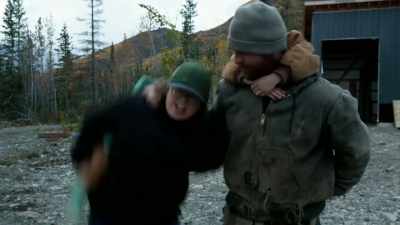 In order to really
live a full life, - Life Below Zero: Next Generation