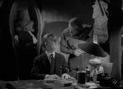 In this shot and the next,
note the Iamp in the foreground. - The Mummy