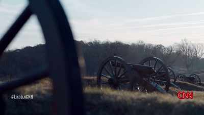 >>> IN THE 100 DAYS THAT PASS
AFTER LINCOLN ISSUES THE - Lincoln: Divided We Stand
