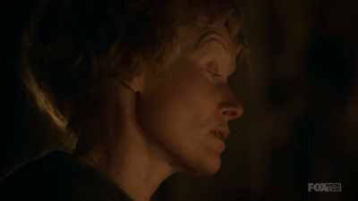 In the castle was a magic mirror
and the Queen often asked it, - Lambs of God